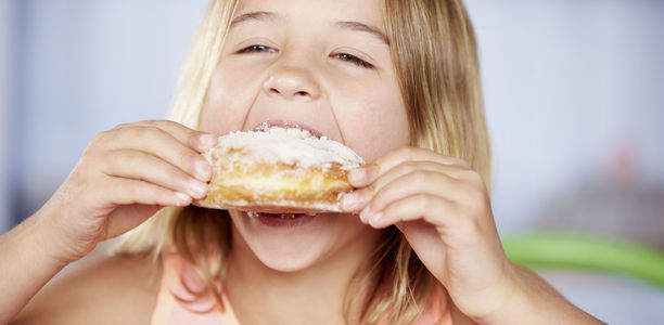 Bild zu Ernährung - Junk-Food-Werbung macht Kinder hungrig