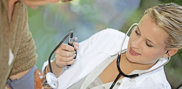 Bild zu Bluthochdruck - Fasten kann den Blutdruck senken