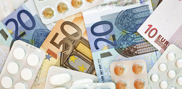 Bild zu Pharmaindustrie - Seit Jahren rückläufig: Die Preise für Arzneimittel