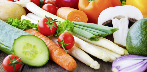 Bild zu Ernährung - Pflanzenbetonte Ernährung kann Entzündungen vorbeugen