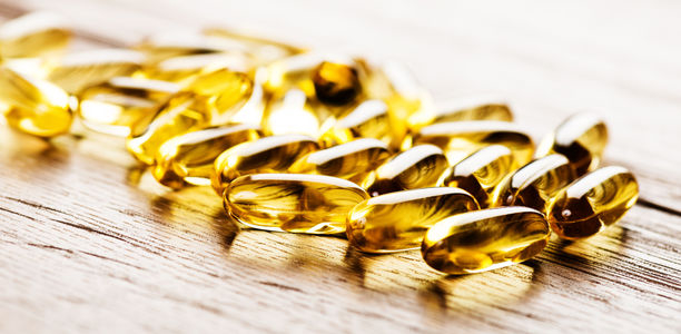 Bild zu Adipositasforschung - Fischöl bewahrt Kinder nicht vor Übergewicht