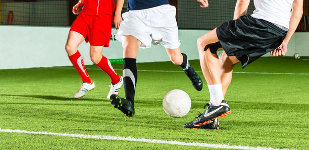 Bild zu Diabetesaufklärung - FC Bundestag gegen FC Diabetologie 