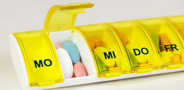 Bild zu DGIM - Patienten wissen zu wenig über ihre Medikamente