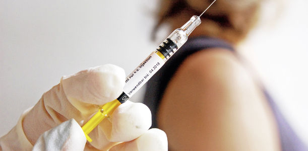 Bild zu Impfschutz - Bei Diabetes rechtzeitig gegen Grippe-Viren impfen