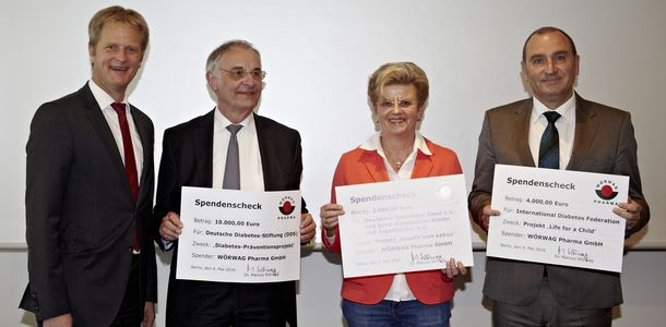 Bild zu Spendenübergabe - WÖRWAG Pharma spendet an Diabetes-Projekte