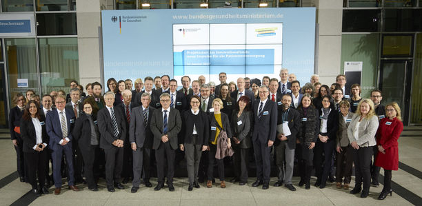 Bild zu Forschung - Bundesregierung fördert Versorgungsforschung