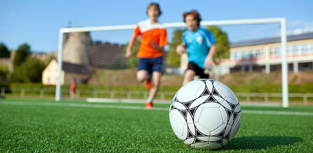 Bild zu Sport und Information - Fußballtrainingscamps für Kinder mit Typ-1-Diabetes