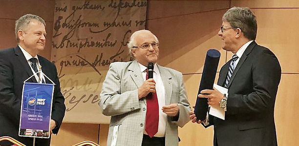 Bild zu Premiere: - Professor Dr. Roger Lehmann mit dem Somogyi-Preis ausgezeichnet