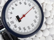 Bild zu Aktuelle Studien - Blutdruckmedikamente: Kein Einfluss auf Covid-19-Risiko