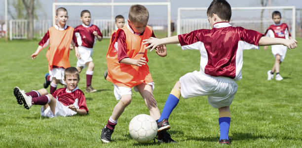 Bild zu Blickpunkt - Fußballtraining bei Kindern und Jugendlichen mit Typ-1-Diabetes – Nutzen und Risiken