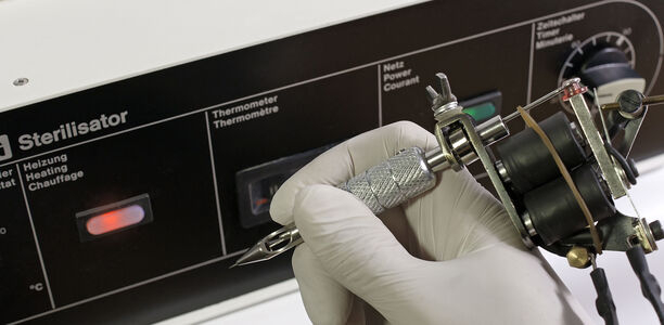 Bild zu Grundlagenforschung - Forscher entwickeln Tattoos als Sensoren für Biomarker-Veränderungen