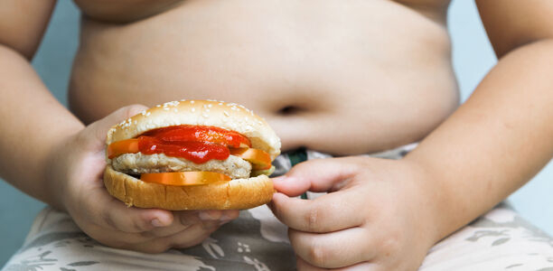 Bild zu IDEFICS-Subanalyse - Übergewicht und seine Folgen bei Kleinkindern selten umkehrbar