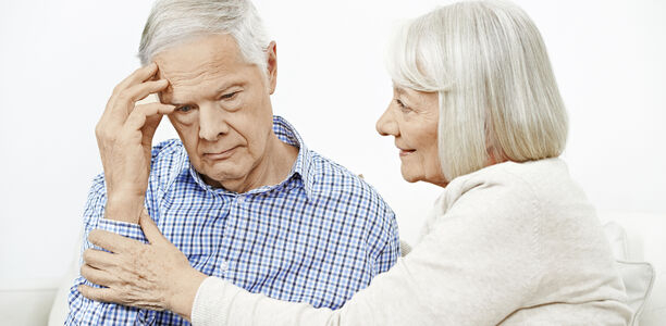 Bild zu Deutschland-Barometer Depression - Depression im Alter massiv unterschätzt