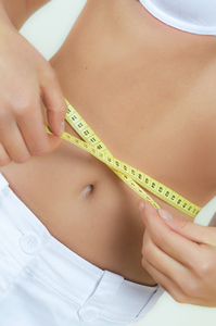 Bild zu Phase-3-Studie - GLP-1-Analogon kann BMI und Körpergewicht bei Jugendlichen mit Adipositas verbessern