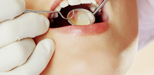 Bild zu Patienten-Fragebogen Parodontitis  - Risiken screenen, Parodontitis behandeln 