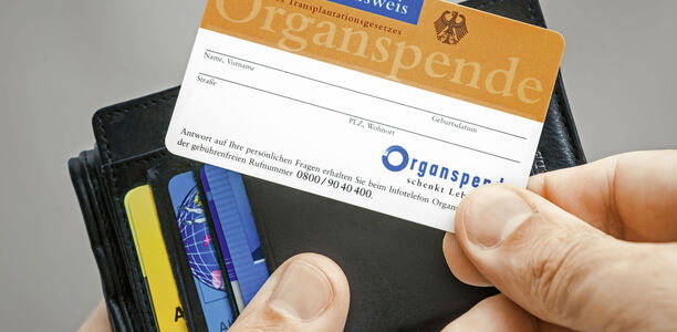 Bild zu Organspende - „Am Ende müssen wieder die Angehörigen entscheiden“