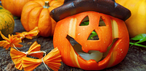 Bild zu Süßes, sonst gibt’s Saures - Darauf sollten Kinder mit Diabetes an Halloween achten