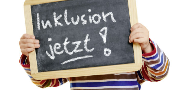 Bild zu  Pilotprojekt - Jungen Patienten helfen