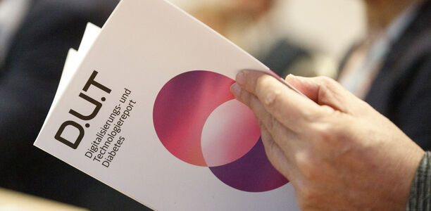 Bild zu „Diabetes- und Technologiereport“ - Diabetologen sehen Digitalisierung positiv