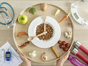 Bild zu Schwerpunkt „Diabetestherapie“ - Ernährung – die aktuelle Datenlage