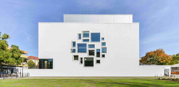 Bild zu Eröffnung - Diabetes-Zentrum MITS nimmt in Dresden den Betrieb auf