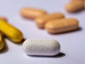 Bild zu Therapieversagen - Metformin reicht bei Typ-2-Diabetes häufig nicht aus