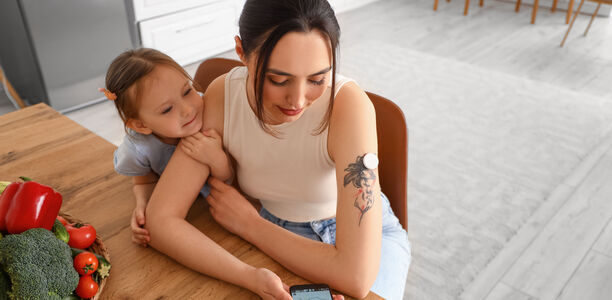 Bild zu Monitoring - Kontinuierliches Ketonkörper-Monitoring 
