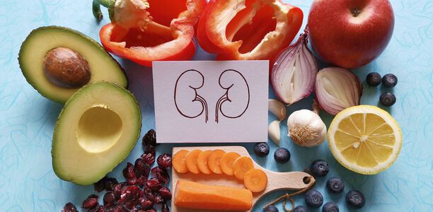 Bild zu Chronische Nierenkrankheit - Mit richtiger Ernährung die Nieren schützen
