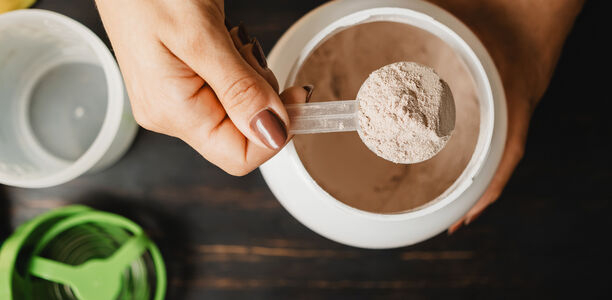 Bild zu Studien - Mit Mahlzeitenersatz besser ans Abnehmziel