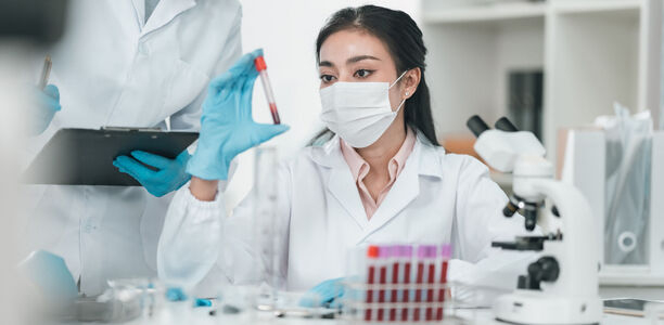 Bild zu Meta-Studie - Kluft zwischen globaler medizinischen Forschung und tatsächlicher Krankheitslast